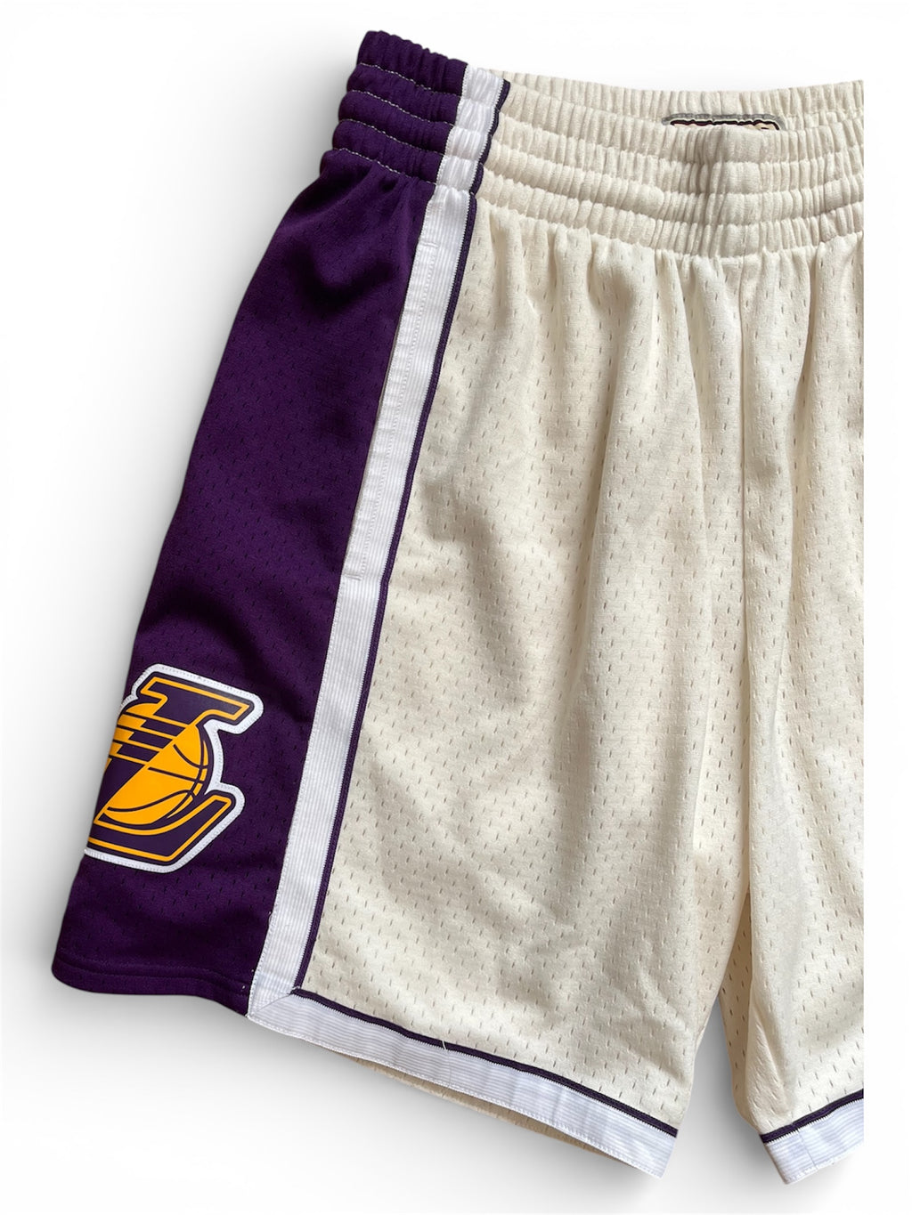 Los Angeles Lakers Basketball Shorts (M)